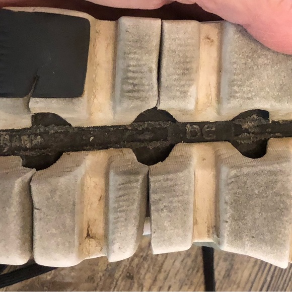 On cloud tennis shoes used condition.  Has some holes,pictures& slits on bottom - Picture 10 of 11